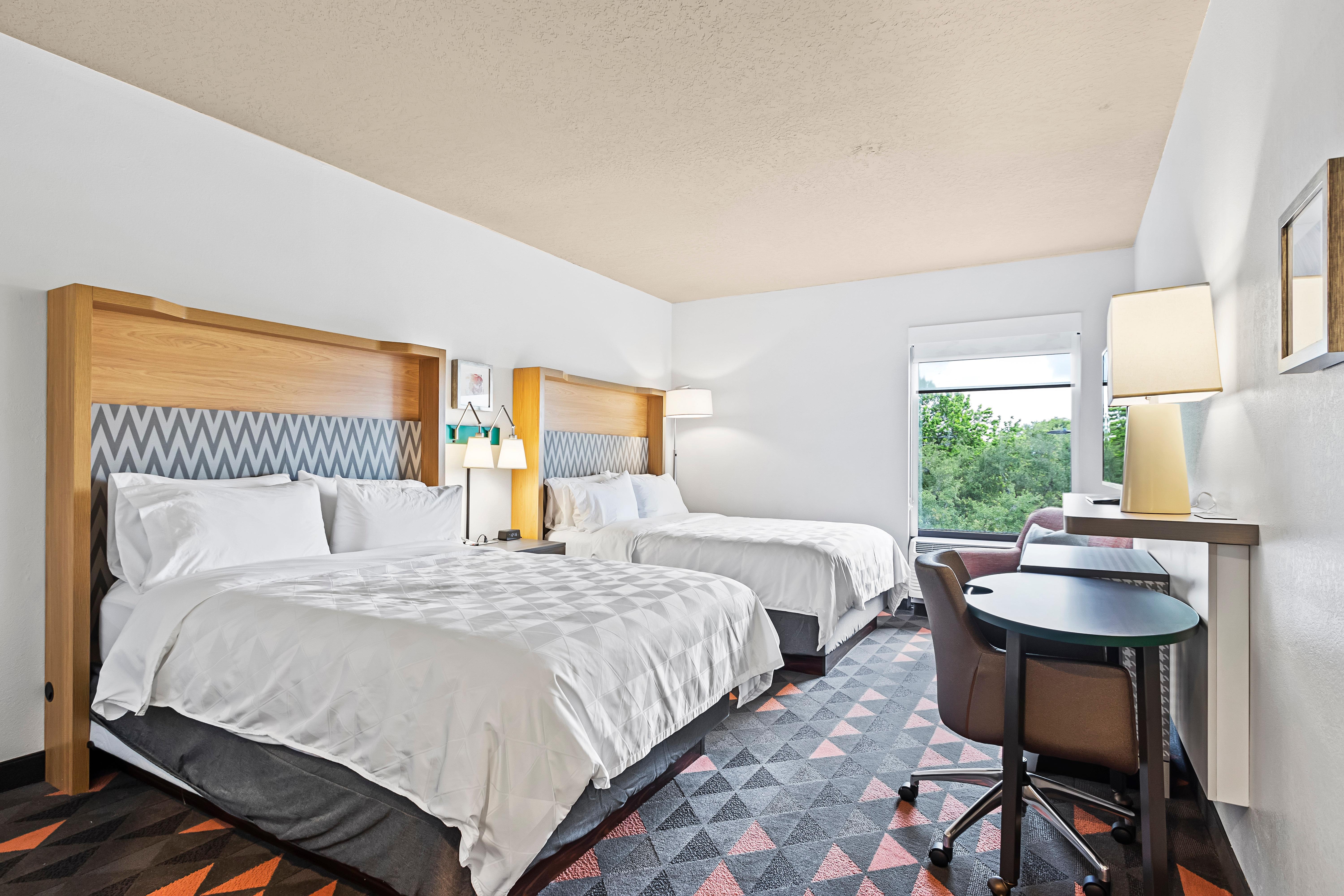 Holiday Inn - St. Petersburg West By Ihg Esterno foto