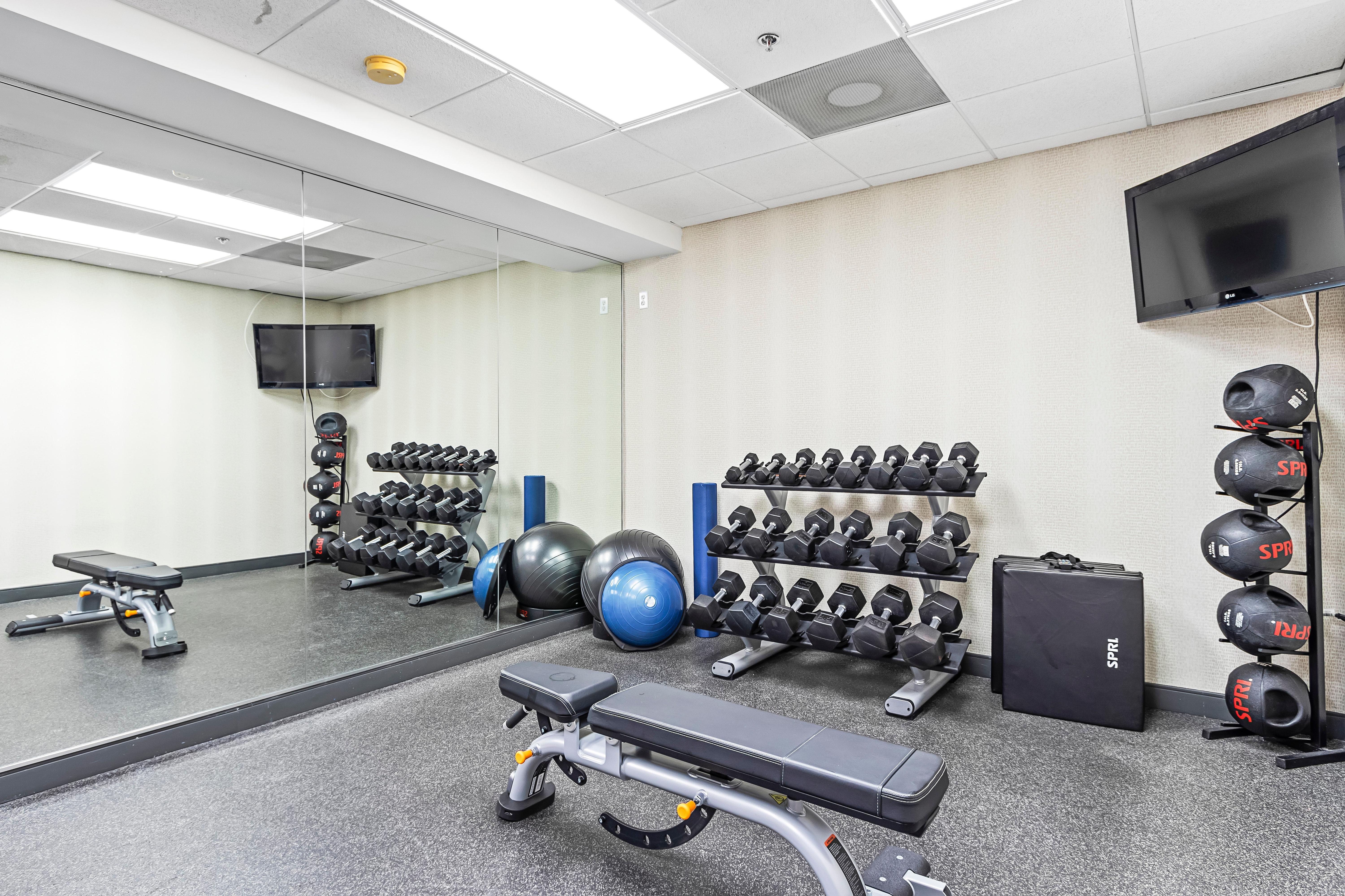 Holiday Inn - St. Petersburg West By Ihg Esterno foto