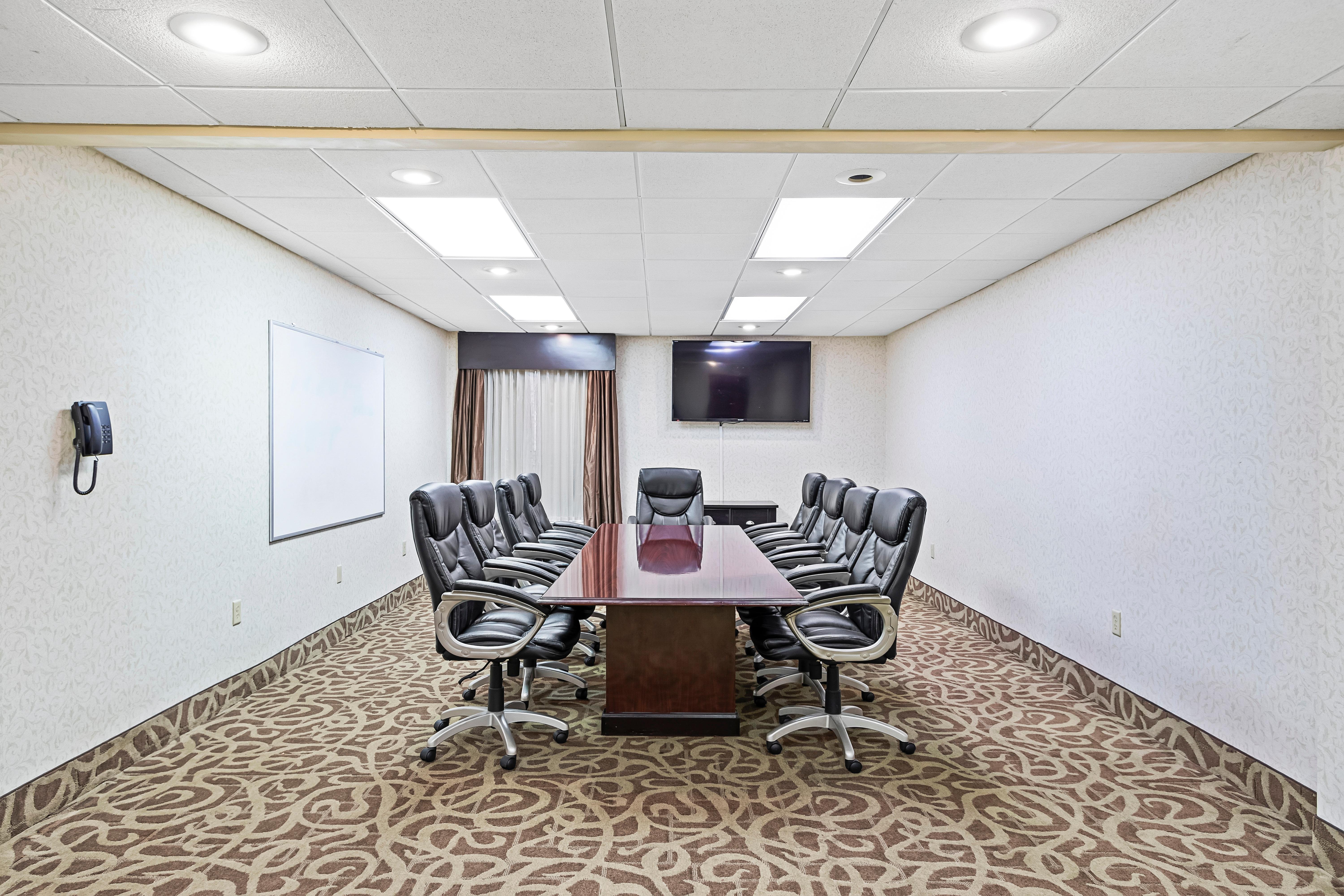 Holiday Inn - St. Petersburg West By Ihg Esterno foto